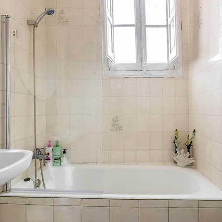 Baruhaus Conde Luna Lejlighed León