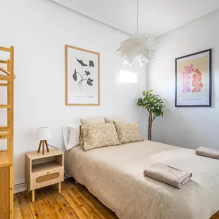 Baruhaus Conde Luna *