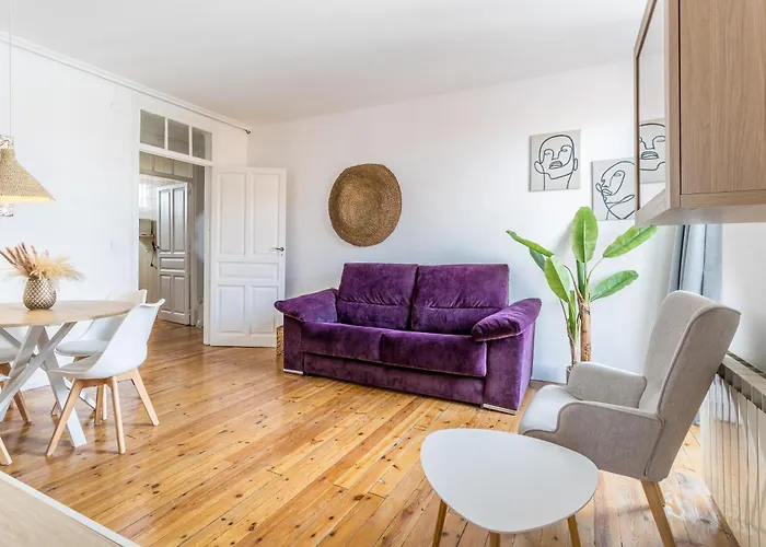 Baruhaus Conde Luna León